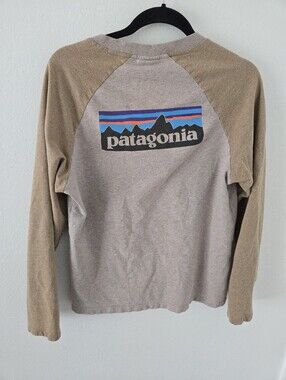 Patagonia P-6 Logo Lightweight Long Sleeve Shirt Men Medium Brown Raglan